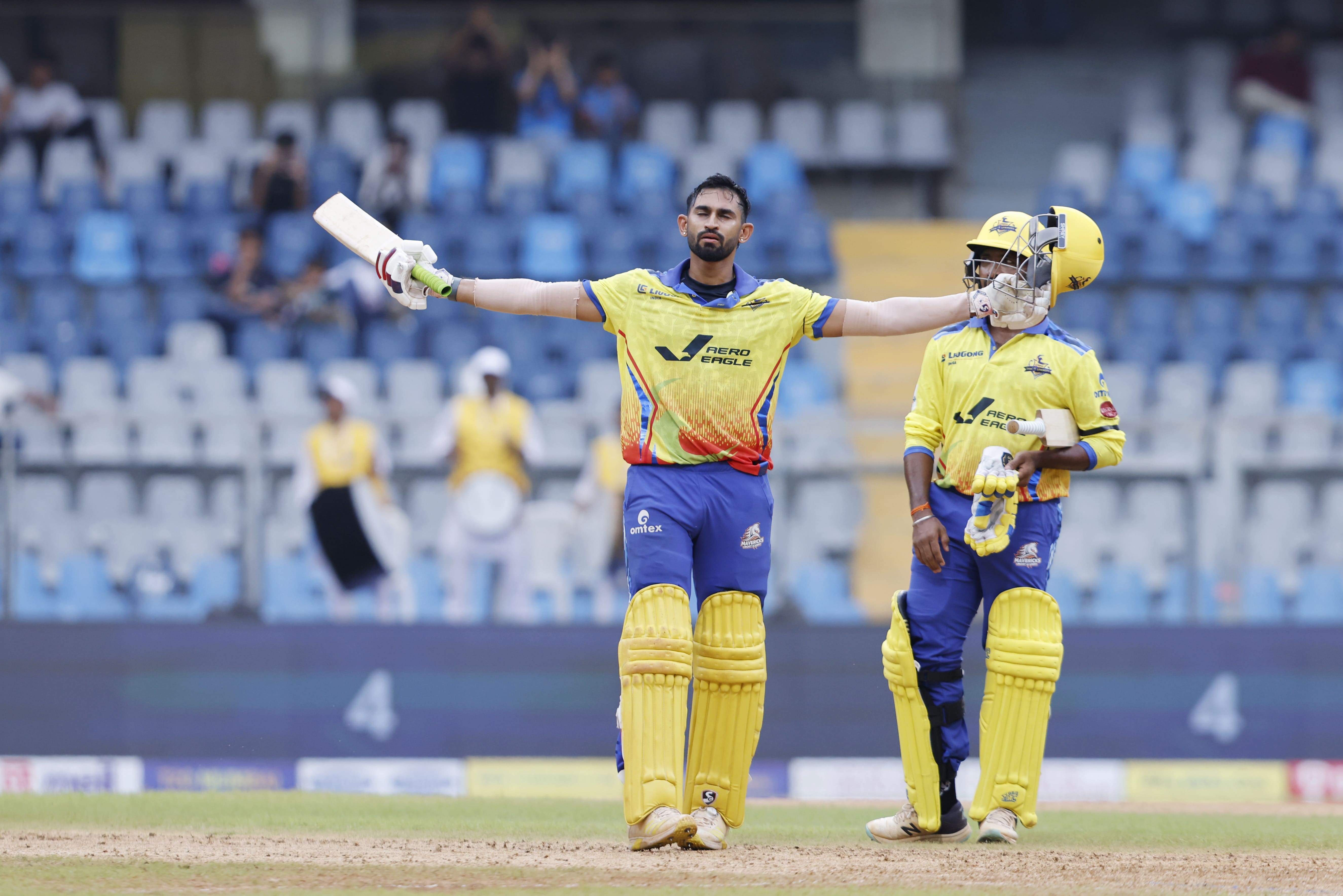 Eagle Thane Strikers in action – MPL 2025 T20 Match at Wankhede Stadium